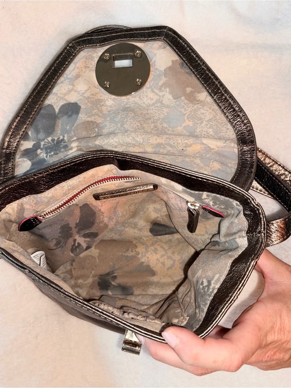 Elliott Lucca Metallic Bronze Rojo Flap Crossbody Bag - Picture 6 of 11